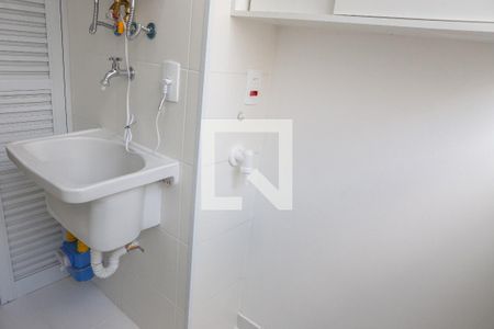 Apartamento para alugar com 55m², 2 quartos e 1 vagaÁrea de Serviço