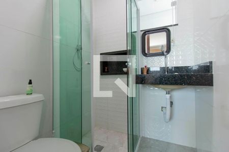 Banheiro de apartamento para alugar com 1 quarto, 40m² em Vila Dalila, São Paulo