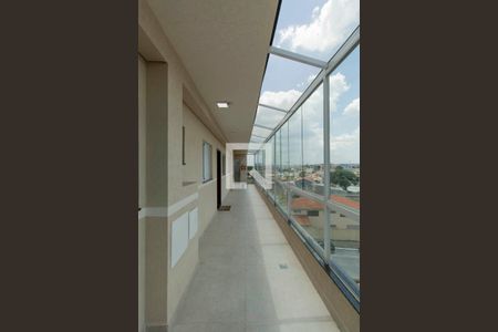 Corredor Externo de apartamento para alugar com 1 quarto, 40m² em Vila Dalila, São Paulo