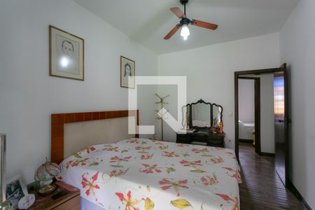 Quarto 1 - Suíte de casa à venda com 3 quartos, 200m² em Cachoeirinha, Belo Horizonte