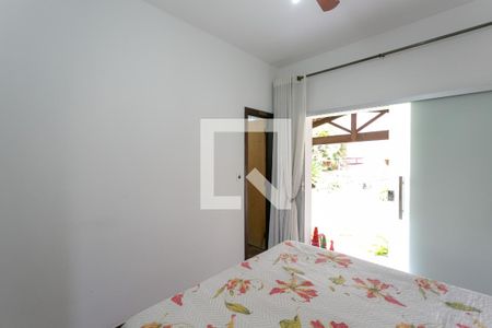 Casa à venda com 200m², 3 quartos e 4 vagas Casa à venda com 200m², 3 quartos e 4 vagasQuarto 1 - Suíte