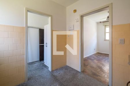 Cozinha de apartamento para alugar com 2 quartos, 52m² em Camaquã, Porto Alegre