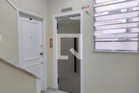 Apartamento para alugar com 38m², 1 quarto e sem vagaHall de entrada 