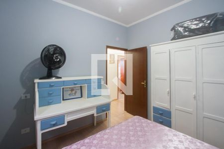 Casa à venda com 225m², 4 quartos e 4 vagasQuarto 2