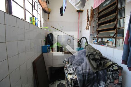 Casa à venda com 121m², 3 quartos e 2 vagasLavanderia