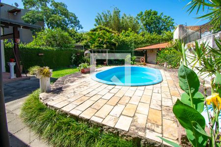 Casa à venda com 235m², 3 quartos e 2 vagasQuintal