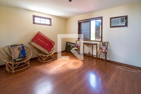 Quarto 1 de casa à venda com 3 quartos, 235m² em Guarujá, Porto Alegre