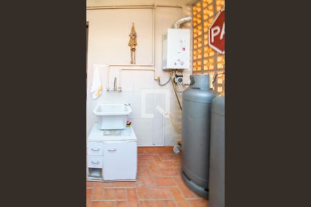 Casa à venda com 235m², 3 quartos e 2 vagasÁrea de Serviço