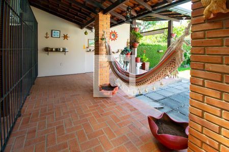 Casa à venda com 235m², 3 quartos e 2 vagasQuintal