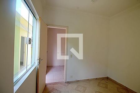 Casa à venda com 250m², 3 quartos e 6 vagas Casa à venda com 250m², 3 quartos e 6 vagas Edícula