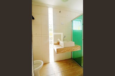 Casa à venda com 250m², 3 quartos e 6 vagas Casa à venda com 250m², 3 quartos e 6 vagasBanheiro da Suíte 1