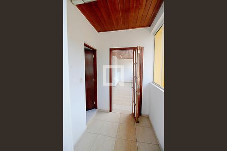 Casa à venda com 250m², 3 quartos e 6 vagas Casa à venda com 250m², 3 quartos e 6 vagasQuarto Edícula