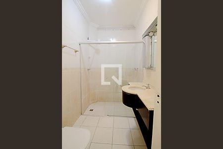 Casa à venda com 250m², 3 quartos e 6 vagas Casa à venda com 250m², 3 quartos e 6 vagasBanheiro