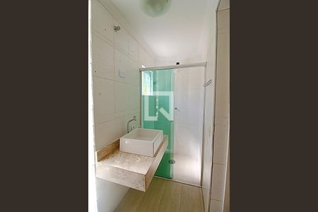 Casa à venda com 250m², 3 quartos e 6 vagas Casa à venda com 250m², 3 quartos e 6 vagasBanheiro da Suíte 1