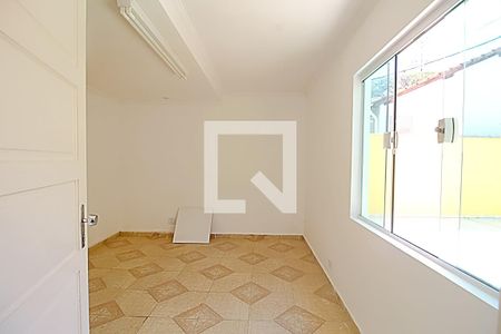 Casa à venda com 250m², 3 quartos e 6 vagas Casa à venda com 250m², 3 quartos e 6 vagasEdícula