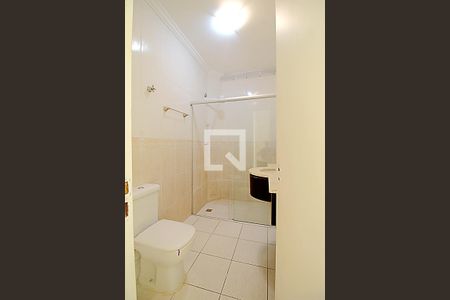 Casa à venda com 250m², 3 quartos e 6 vagas Casa à venda com 250m², 3 quartos e 6 vagasBanheiro