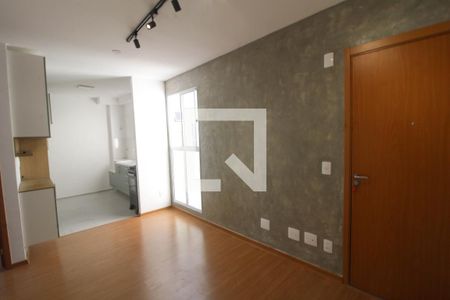 Sala de apartamento à venda com 2 quartos, 44m² em Igara, Canoas
