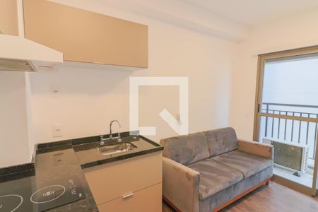 Sala / Cozinha de apartamento para alugar com 1 quarto, 26m² em Butantã, São Paulo