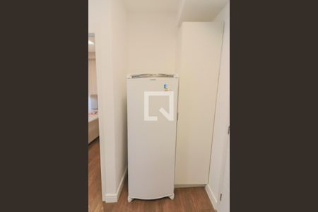 Sala / Cozinha de apartamento para alugar com 1 quarto, 26m² em Butantã, São Paulo