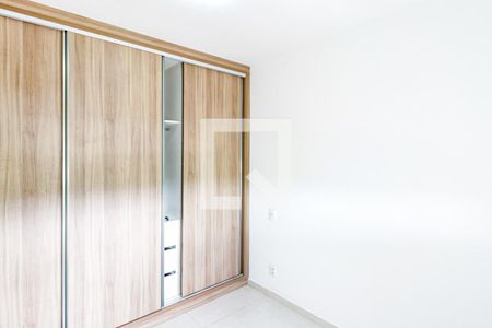 Apartamento à venda com 65m², 2 quartos e 1 vagaQuarto 2