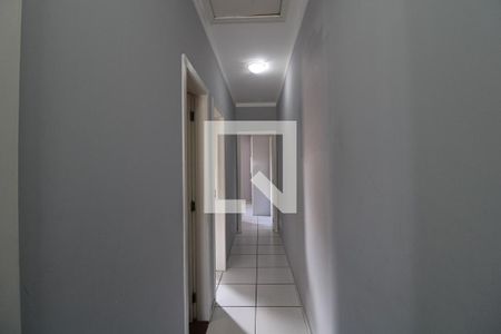 Corredor de casa à venda com 3 quartos, 140m² em Jardim Jua, São Paulo