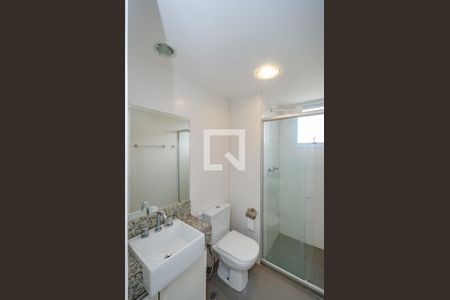 Apartamento à venda com 77m², 2 quartos e 1 vaga Apartamento à venda com 77m², 2 quartos e 1 vagaBanheiro Social