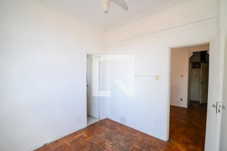 Quarto de apartamento à venda com 1 quarto, 40m² em Praça da Bandeira, Rio de Janeiro