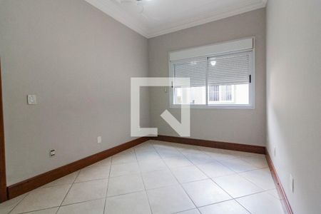 Quarto 1 de casa para alugar com 3 quartos, 460m² em Coqueiros, Florianópolis