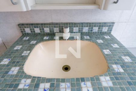 Apartamento à venda com 64m², 2 quartos e sem vaga Apartamento à venda com 64m², 2 quartos e sem vagaBanheiro