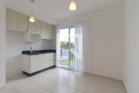Sala e Cozinha de apartamento para alugar com 1 quarto, 40m² em Prado Velho, Curitiba