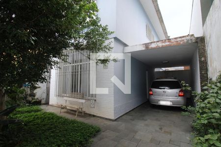 Casa à venda com 143m², 4 quartos e 3 vagasFachada