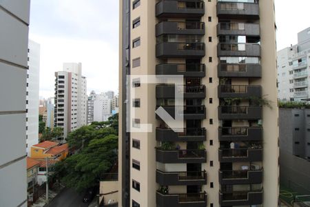 Apartamento à venda com 135m², 3 quartos e 2 vagasVista da suíte 2