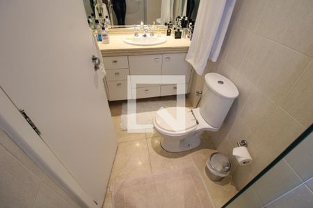 Apartamento à venda com 135m², 3 quartos e 2 vagasBanheiro da suíte 1