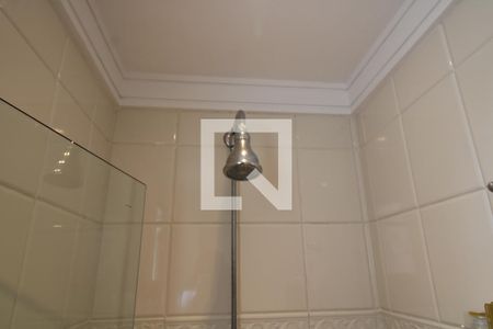 Apartamento à venda com 135m², 3 quartos e 2 vagasBanheiro da suíte 2 - Chuveiro