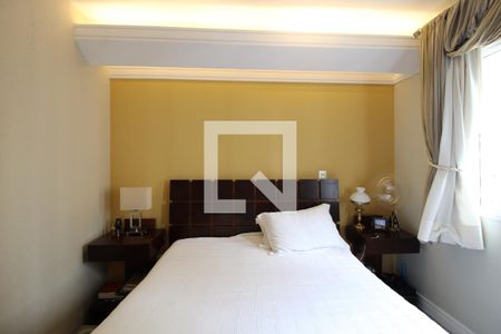 Apartamento à venda com 135m², 3 quartos e 2 vagasSuíte 1