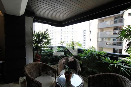 Varanda da sala de apartamento à venda com 3 quartos, 135m² em Perdizes, São Paulo