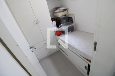 Apartamento à venda com 135m², 3 quartos e 2 vagasQuarto de serviço