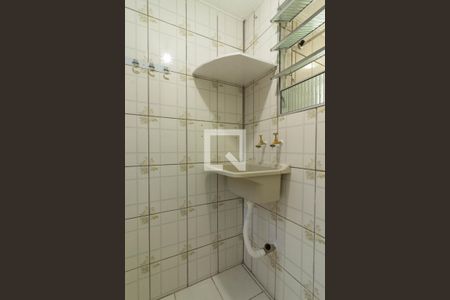 Cozinha de apartamento para alugar com 2 quartos, 46m² em Jardim Vista Alegre, Embu das Artes