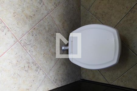 Casa à venda com 115m², 2 quartos e 2 vagasBanheiro