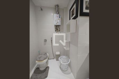 Apartamento à venda com 220m², 4 quartos e 2 vagasBanheiro Social