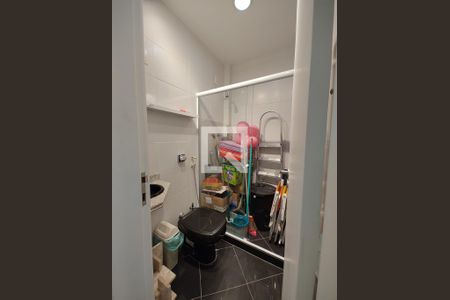 Apartamento à venda com 220m², 4 quartos e 2 vagasBanheiro de serviço