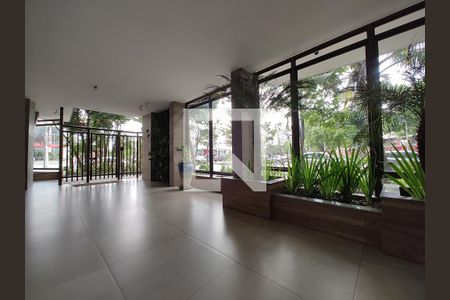 Apartamento à venda com 220m², 4 quartos e 2 vagasHall de entrada