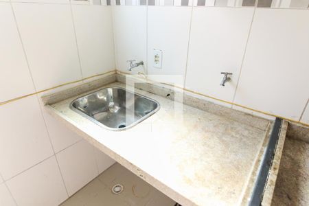 Lavanderia de apartamento para alugar com 2 quartos, 61m² em Jardim California, Jacareí