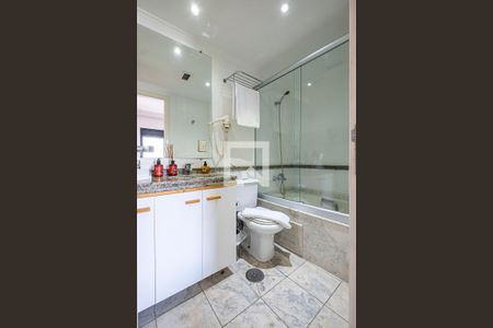 Suíte - Banheiro de apartamento para alugar com 2 quartos, 60m² em Vila Mariana, São Paulo