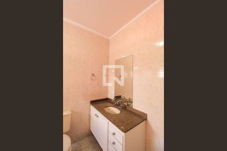 Casa para alugar com 200m², 3 quartos e 2 vagas Casa para alugar com 200m², 3 quartos e 2 vagasBanheiro do Quarto 3