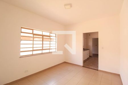 Casa para alugar com 200m², 3 quartos e 2 vagas Casa para alugar com 200m², 3 quartos e 2 vagasSala/Cozinha
