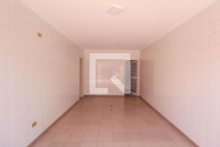Casa para alugar com 200m², 3 quartos e 2 vagas Casa para alugar com 200m², 3 quartos e 2 vagasGaragem