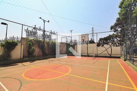 Apartamento à venda com 67m², 3 quartos e 1 vagaÁrea comum - Quadra esportiva