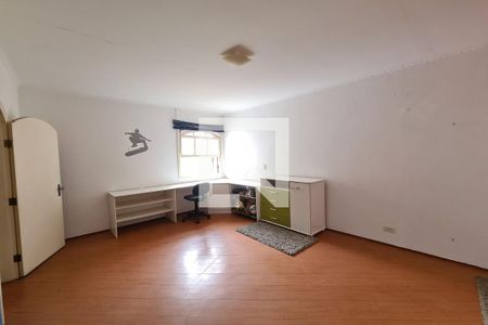 Casa para alugar com 410m², 4 quartos e 2 vagas Casa para alugar com 410m², 4 quartos e 2 vagasQuarto 2