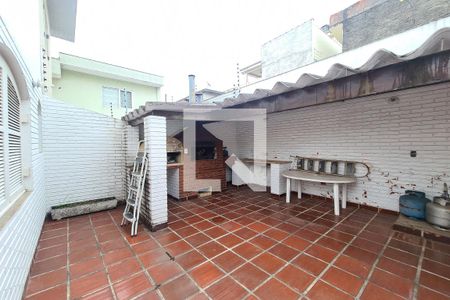 Casa para alugar com 410m², 4 quartos e 2 vagas Casa para alugar com 410m², 4 quartos e 2 vagasÁrea Externa